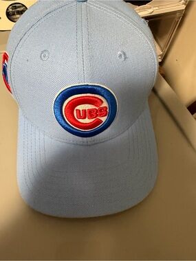 Chicago Cubs Light Blue Baseball Cap - Official Team Logo